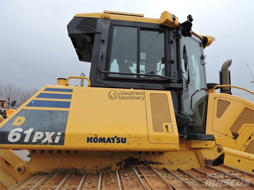 Komatsu D61PXi-24 جرارات تسوية