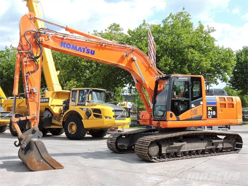 Komatsu PC210LC-10 حفارات زحافة
