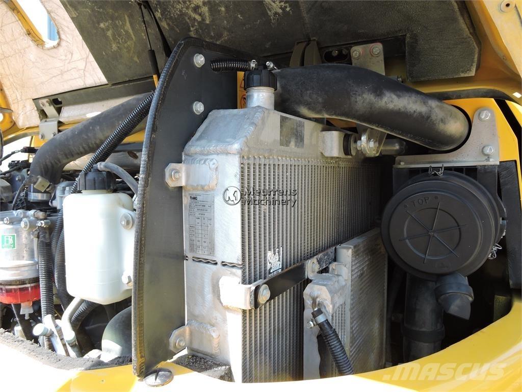 Komatsu PC80 أخرى