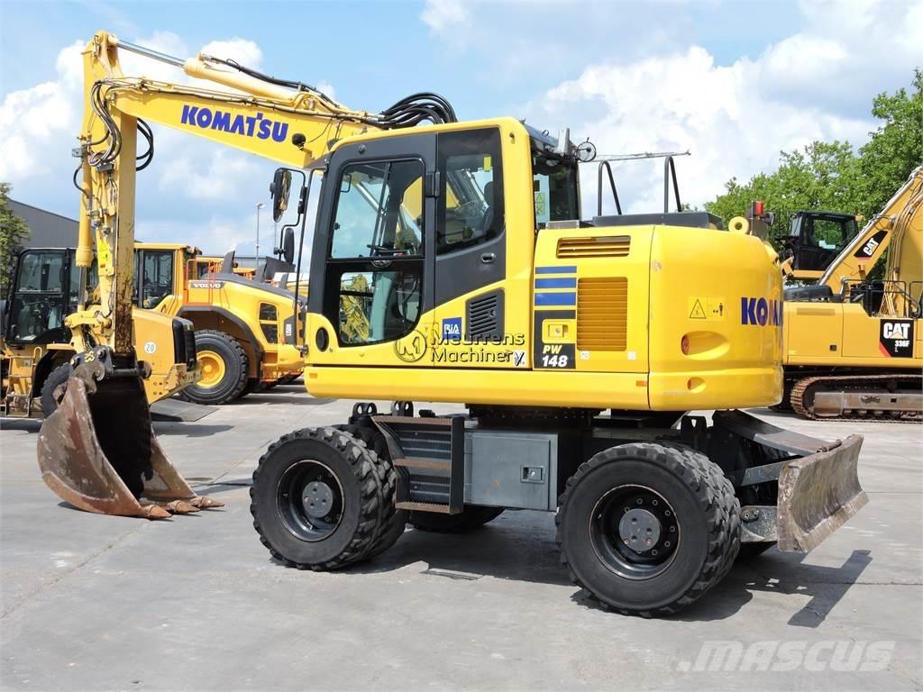 Komatsu PW148 حفارات بعجل