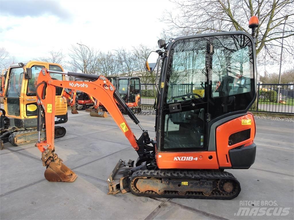 Kubota KX018-4 أخرى