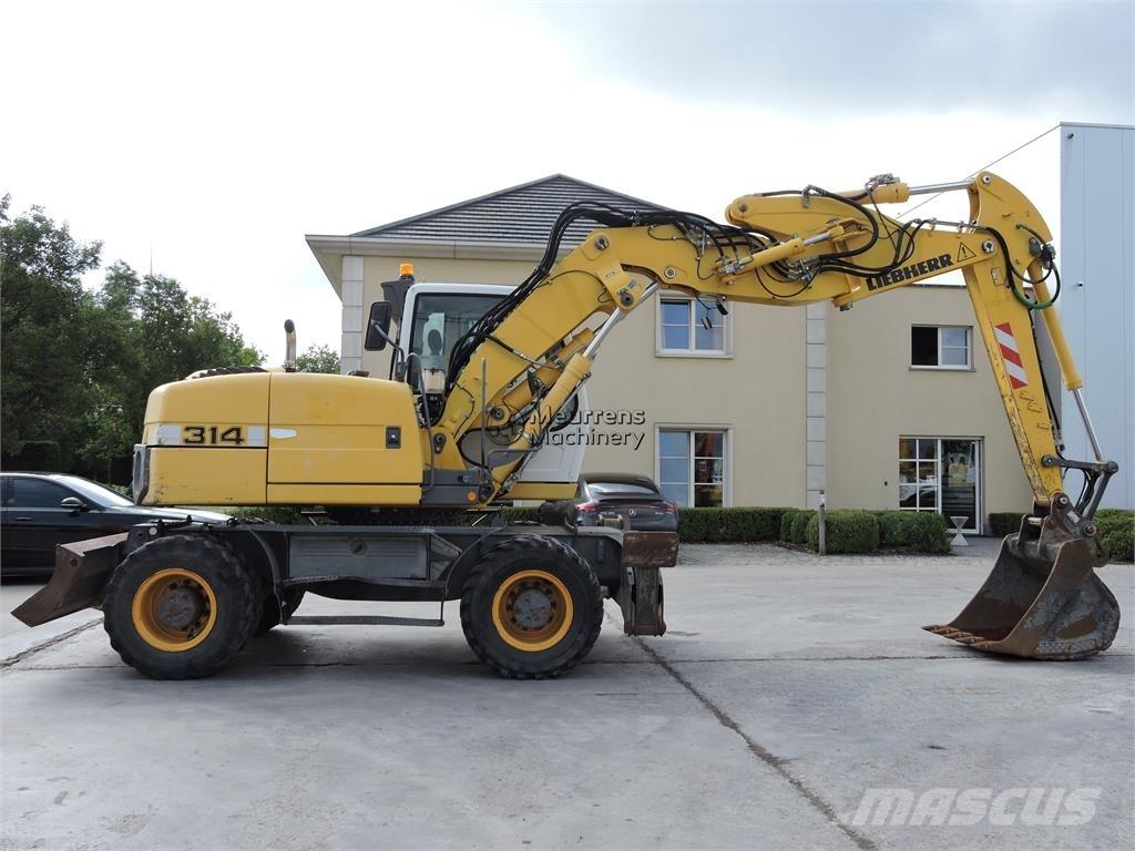 Liebherr A314 حفارات بعجل