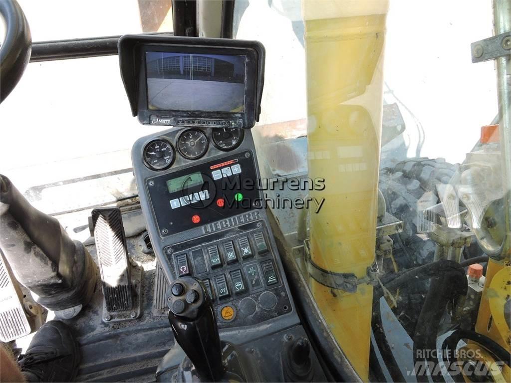 Liebherr A314 حفارات بعجل