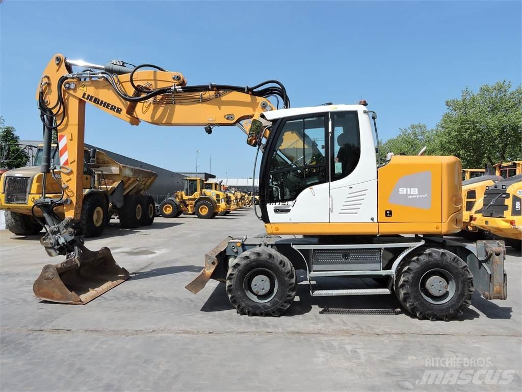 Liebherr A918 حفارات بعجل