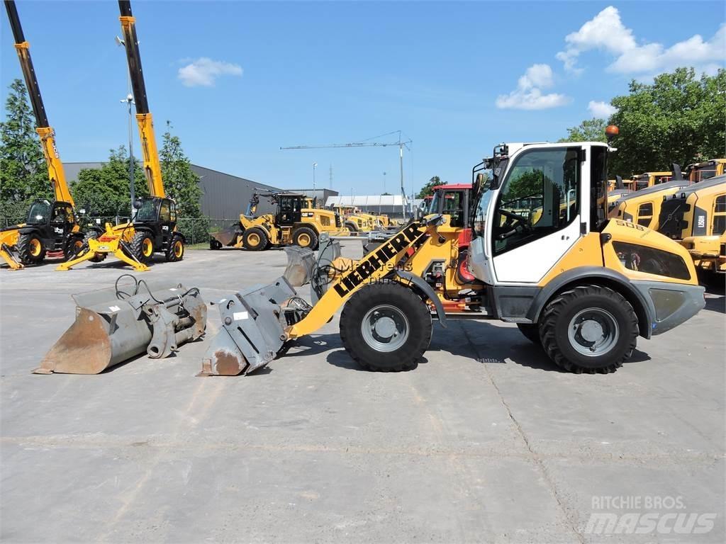 Liebherr L508 لوادر بعجل