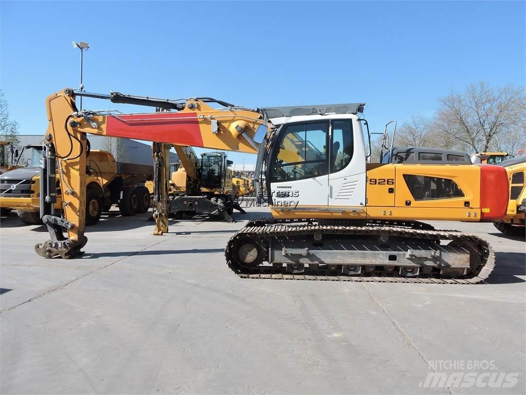 Liebherr R926LC حفارات زحافة