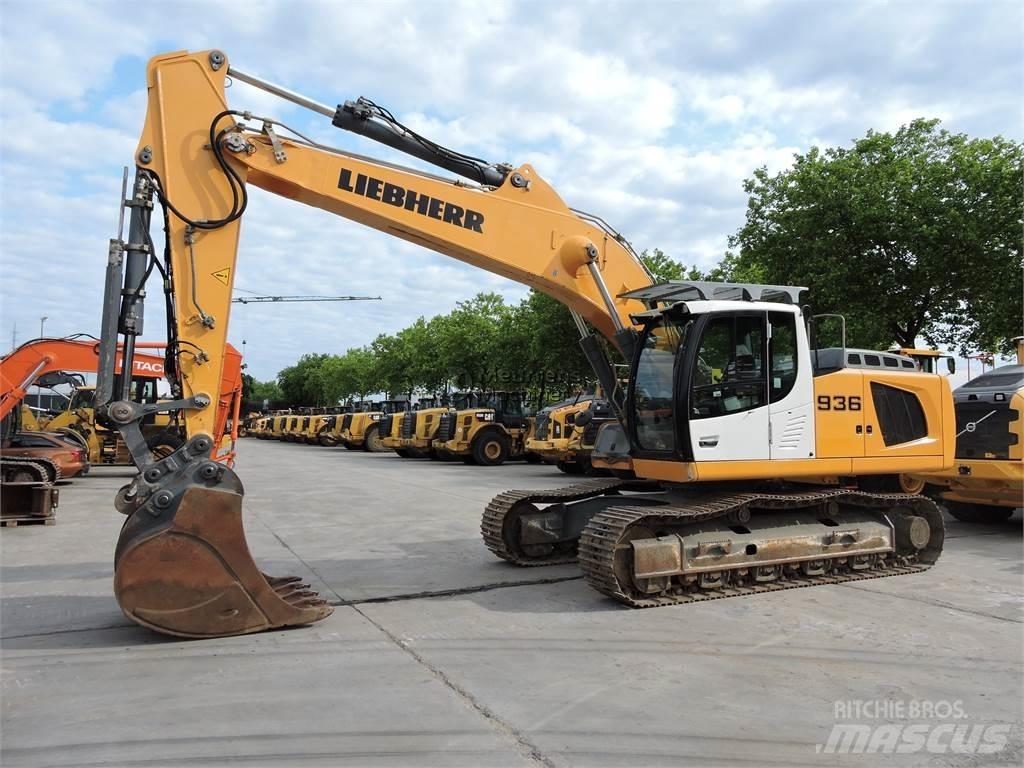 Liebherr R936 NLC حفارات زحافة