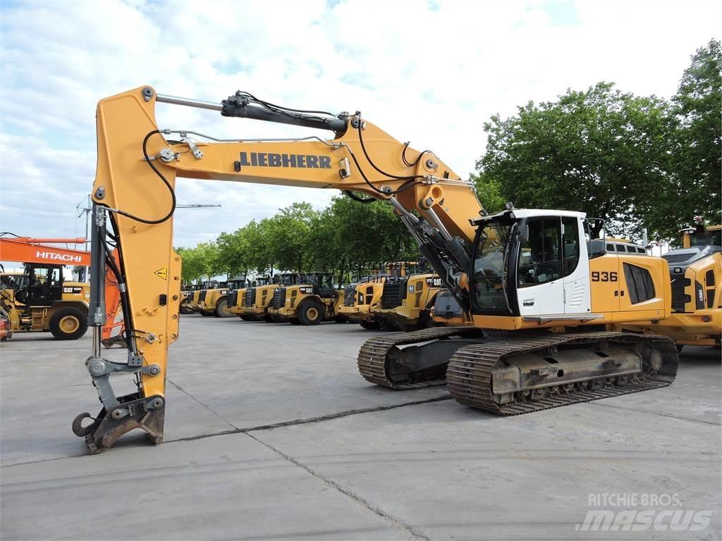 Liebherr R936LC حفارات زحافة