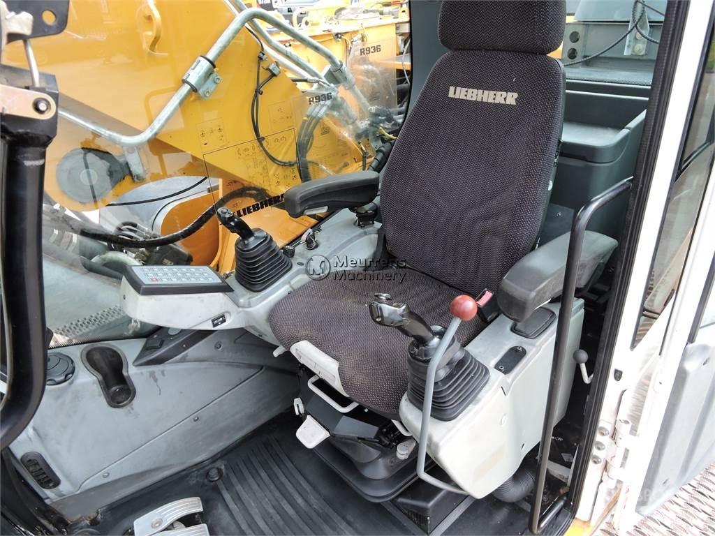 Liebherr R936LC حفارات زحافة