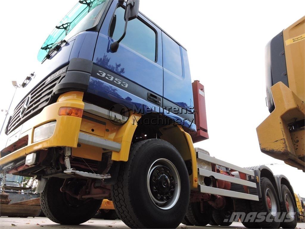Mercedes-Benz 3353 أخرى