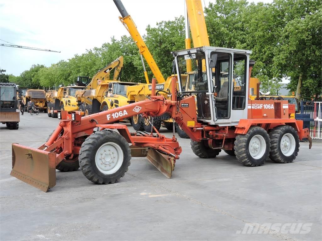 O&K F106A معدات تمهيد الطرق
