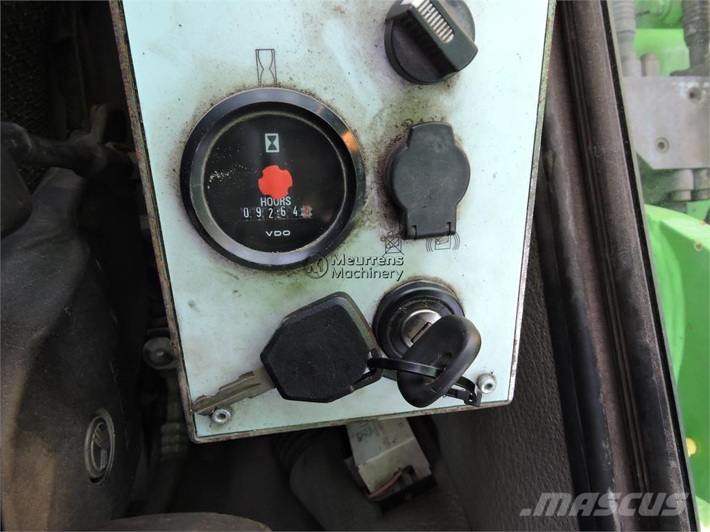 Sennebogen 821M مناولات المخلفات / مناولات صناعية