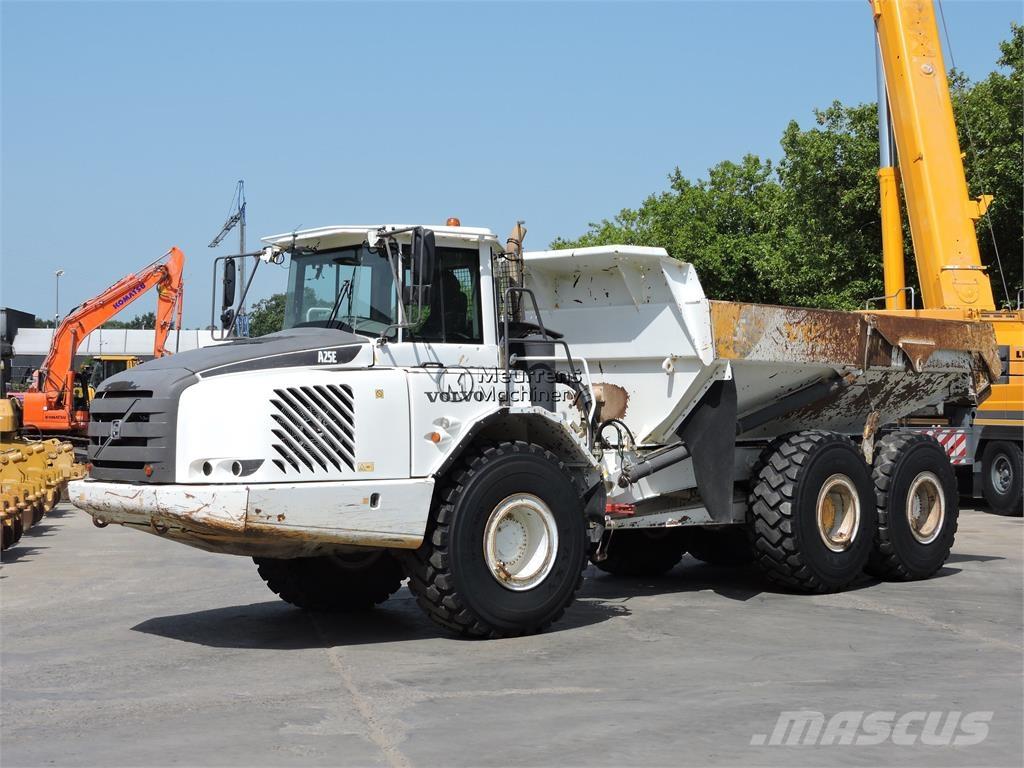 Volvo A25E ساحبات مفصلية