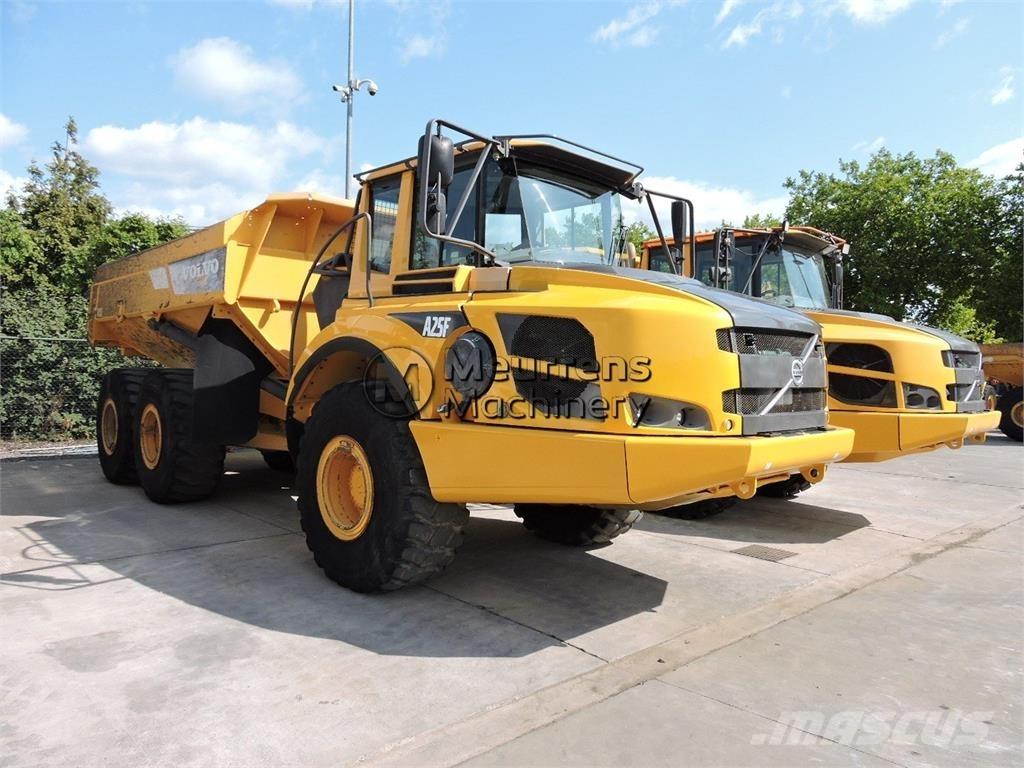 Volvo A25F ساحبات مفصلية