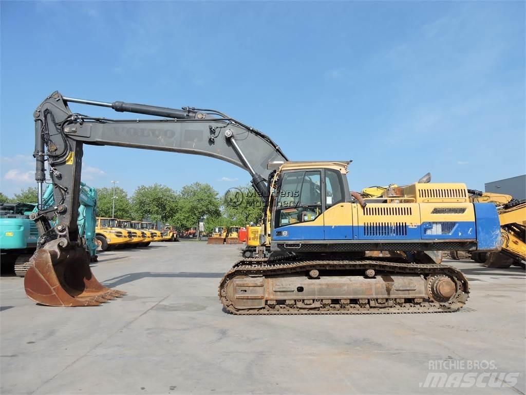 Volvo EC480 حفارات زحافة