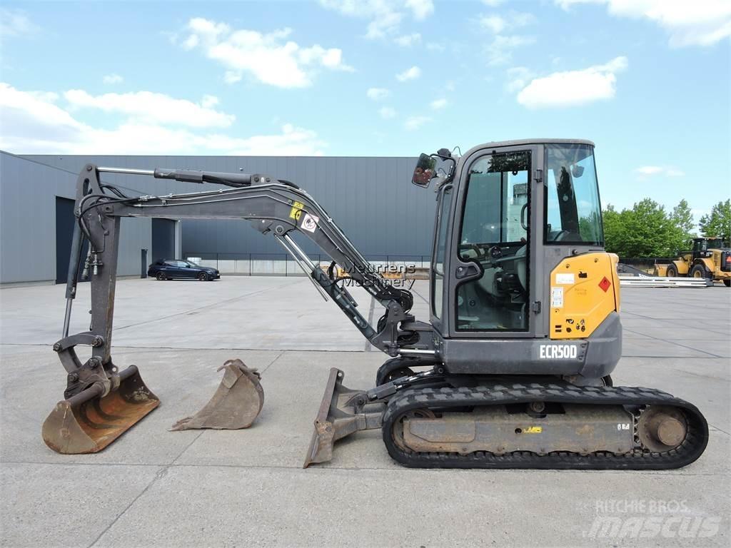 Volvo ECR50D أخرى