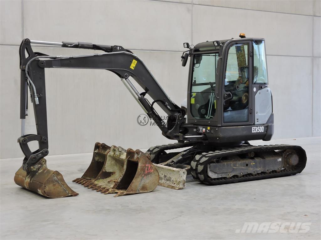Volvo ECR50D 4 BUCKET أخرى