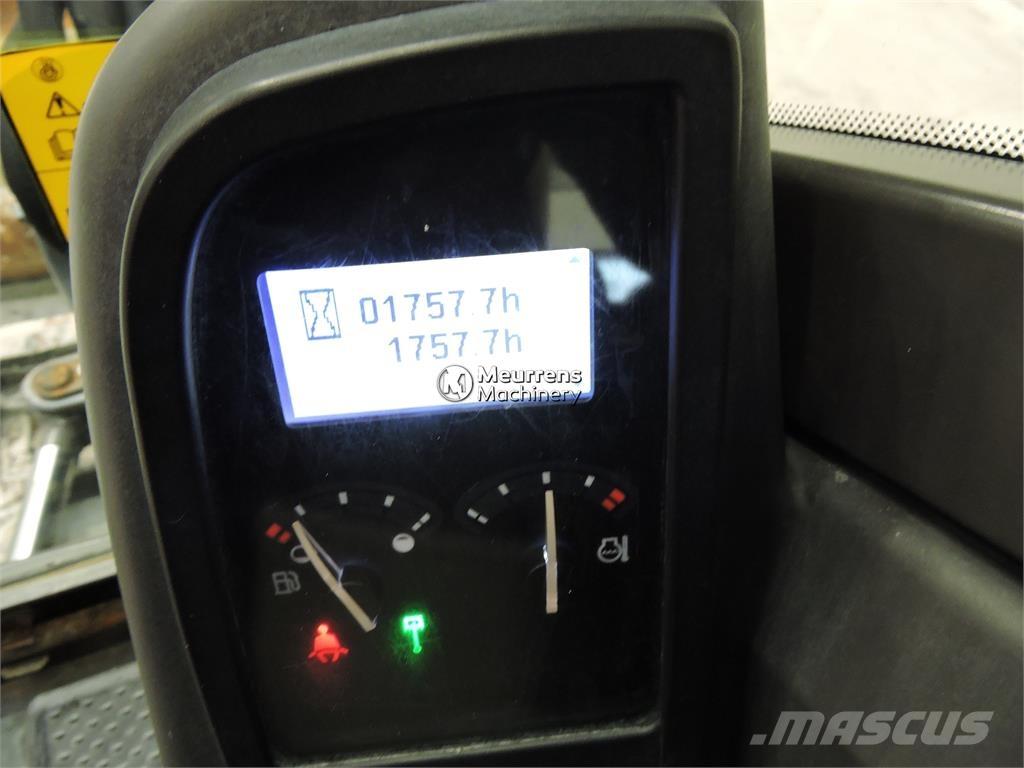 Volvo ECR50D 4 BUCKET أخرى