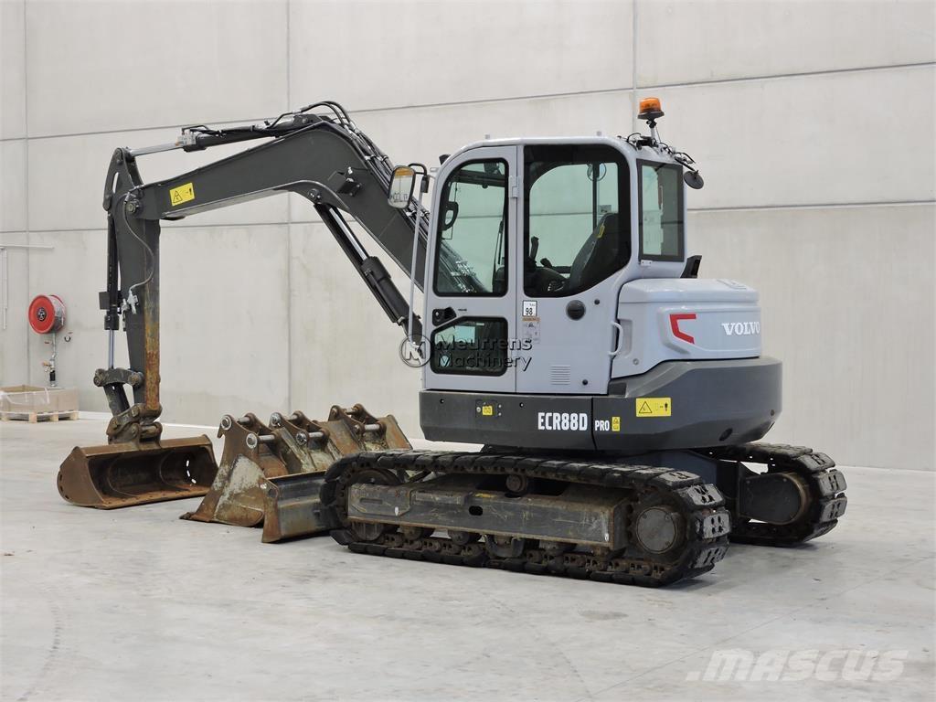 Volvo ECR88D أخرى