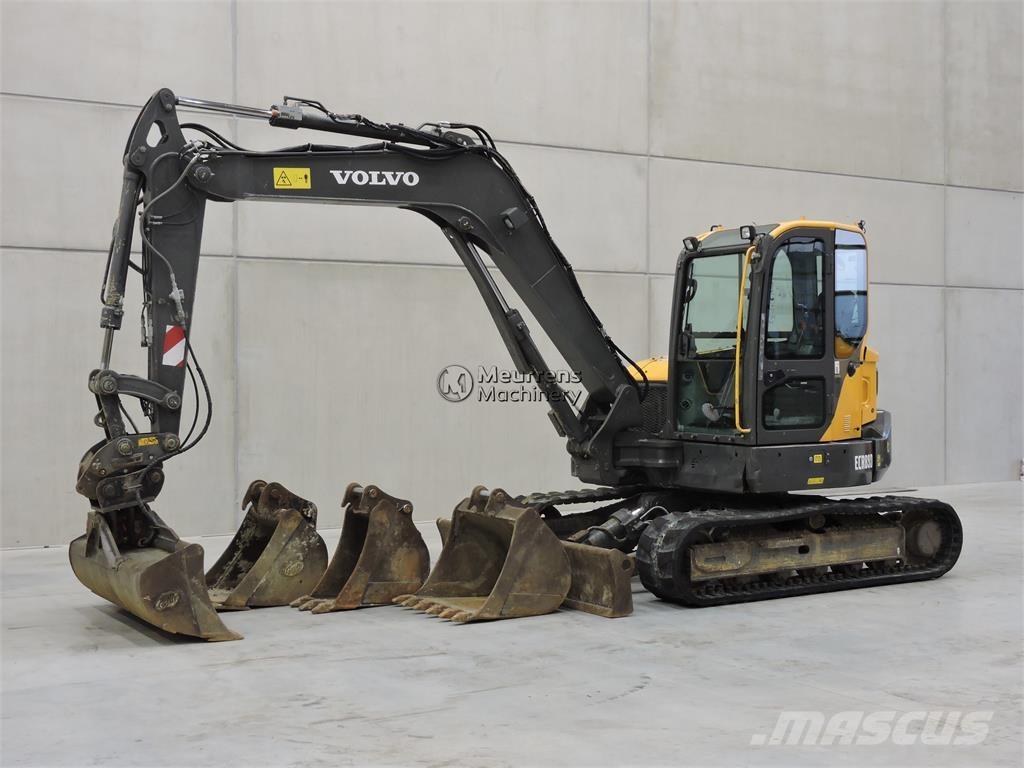 Volvo ECR88D 4 BUCKET معدات البناء - غير ذلك