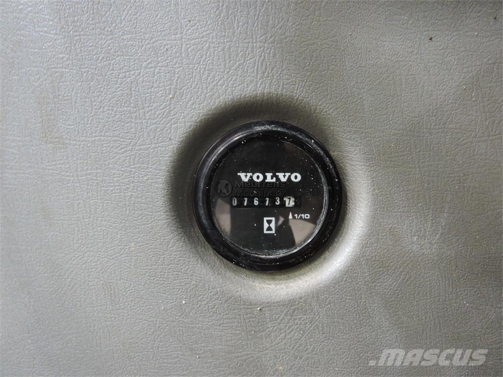 Volvo ECR88D 4 BUCKET معدات البناء - غير ذلك