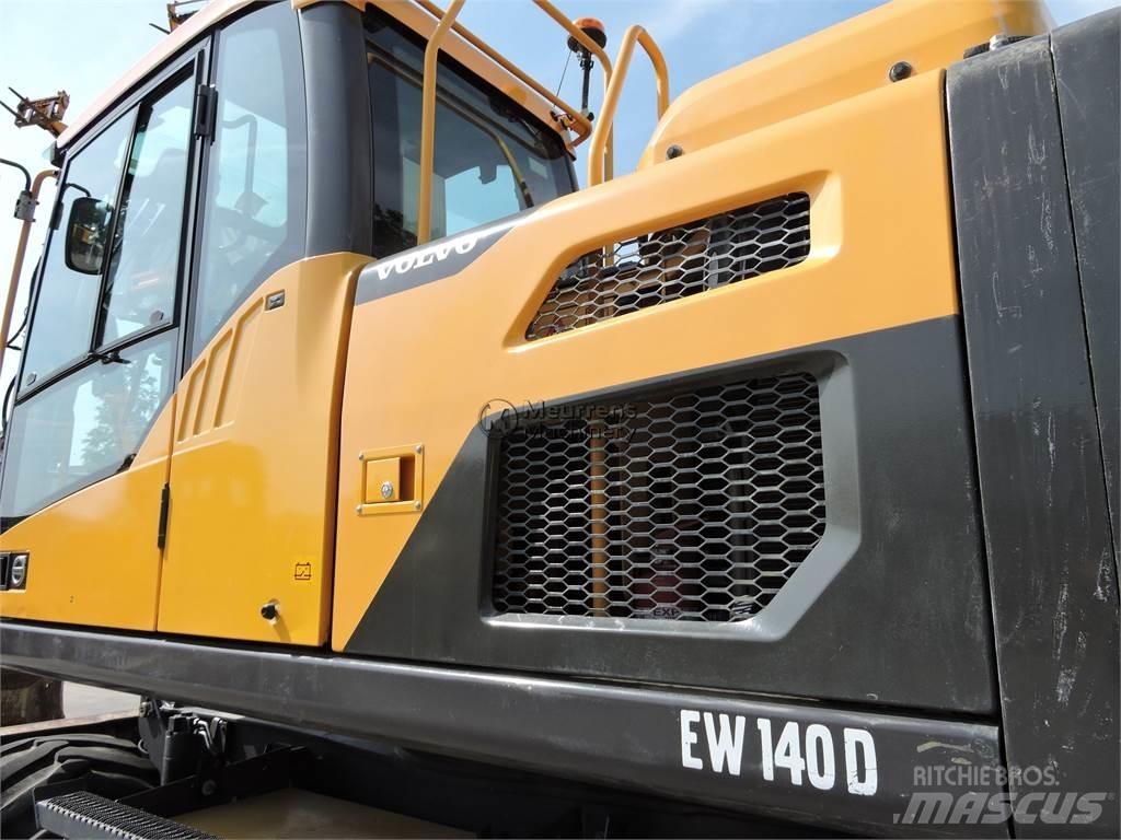 Volvo EW140D حفارات بعجل
