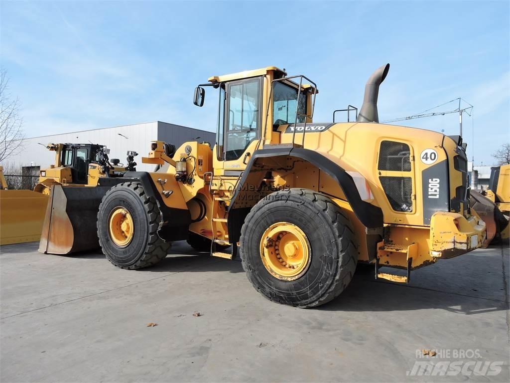 Volvo L150G لوادر بعجل