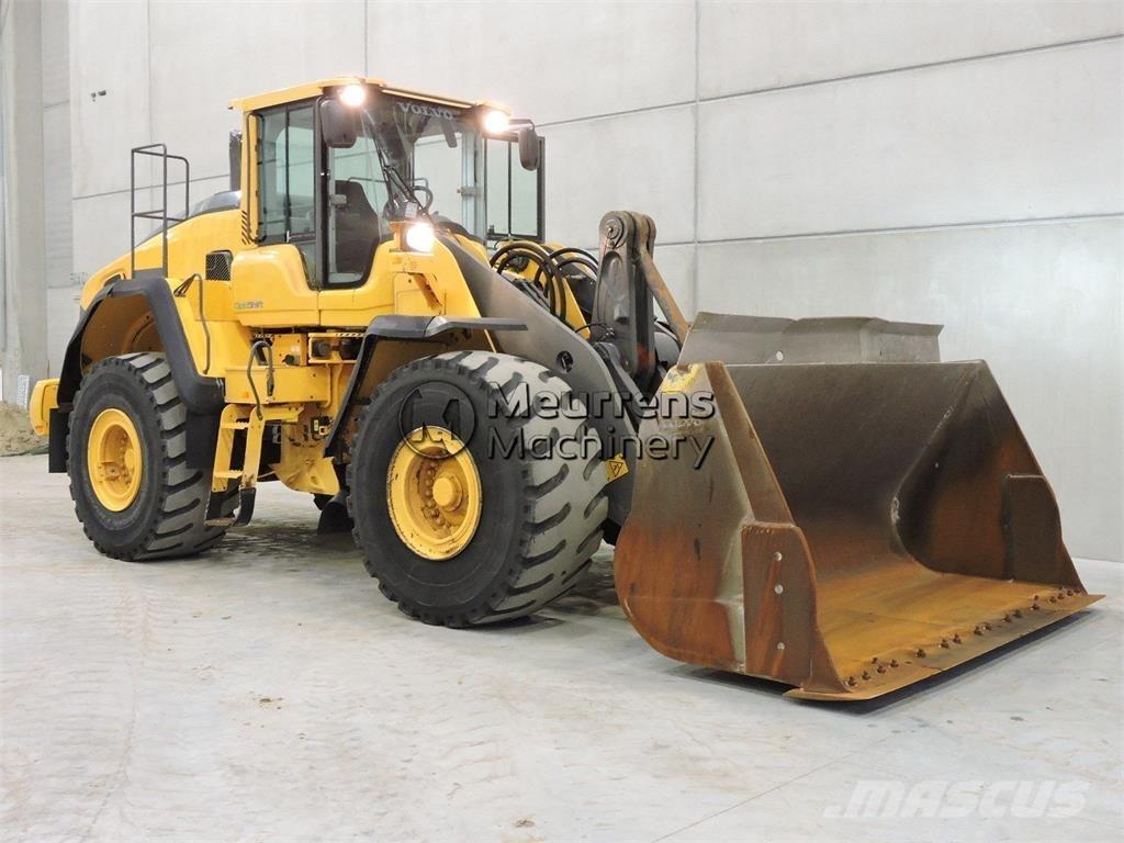 Volvo L150H لوادر بعجل