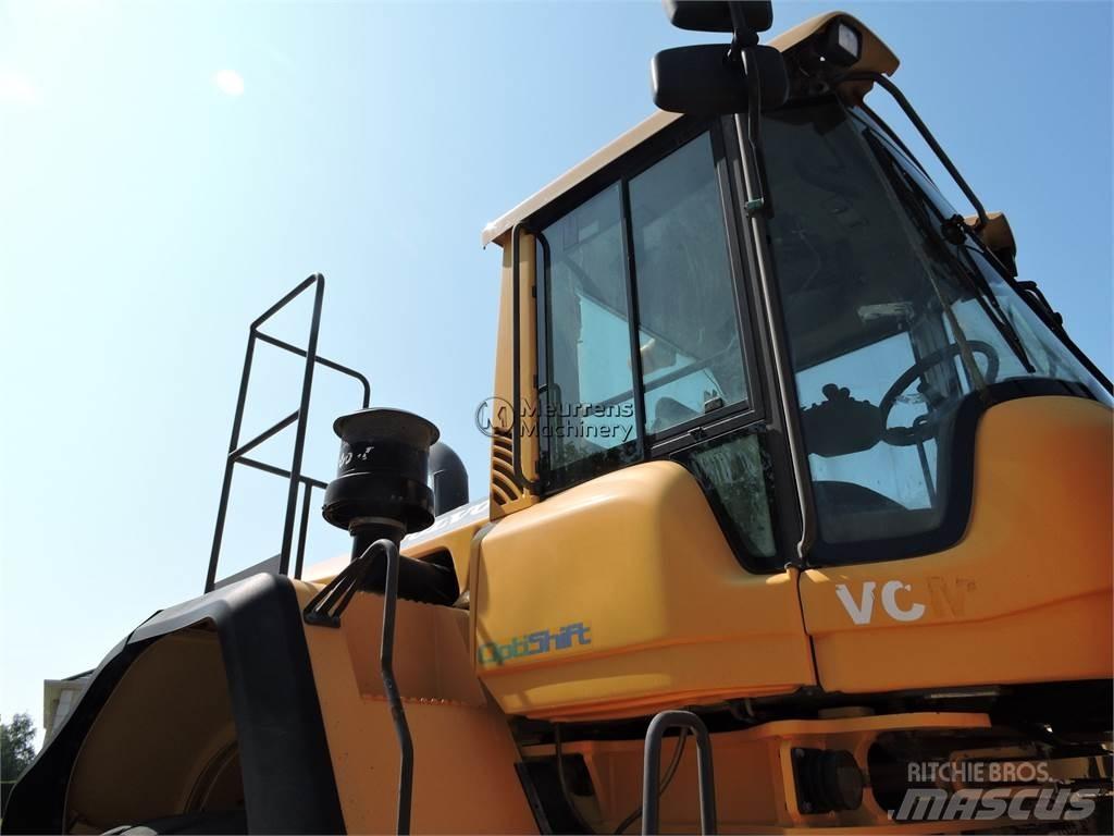 Volvo L180G لوادر بعجل
