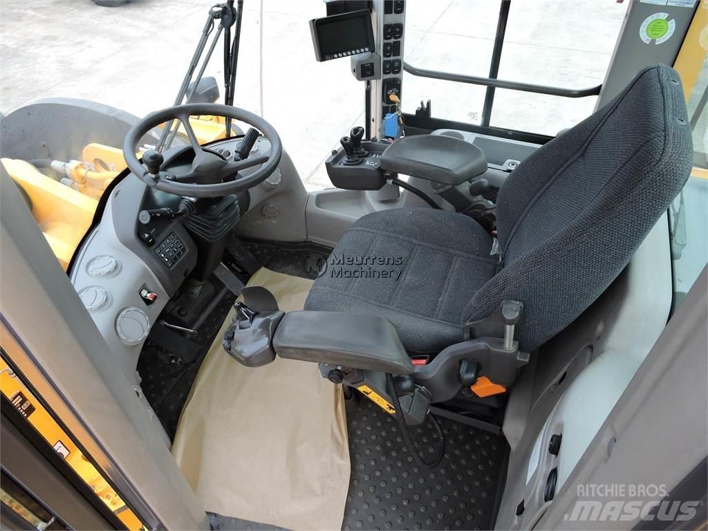 Volvo L250G GERMAN لوادر بعجل
