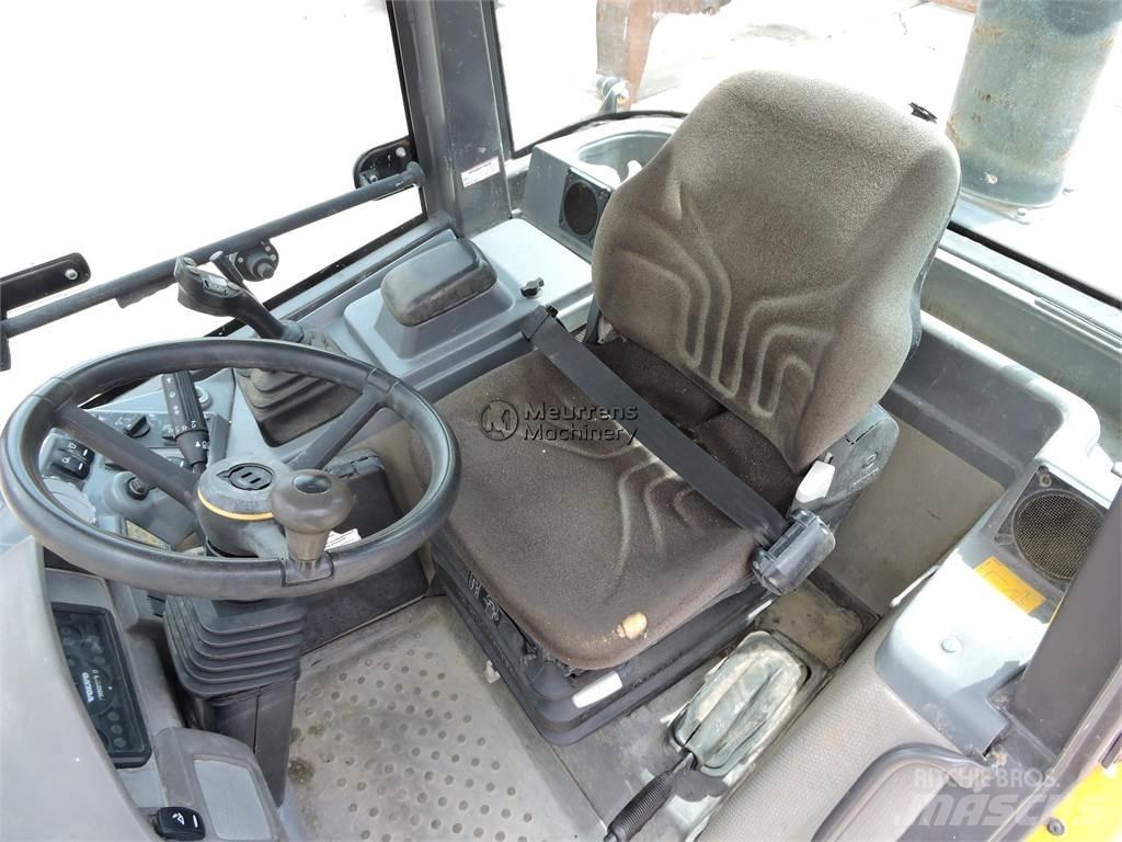 Volvo L25F لوادر بعجل
