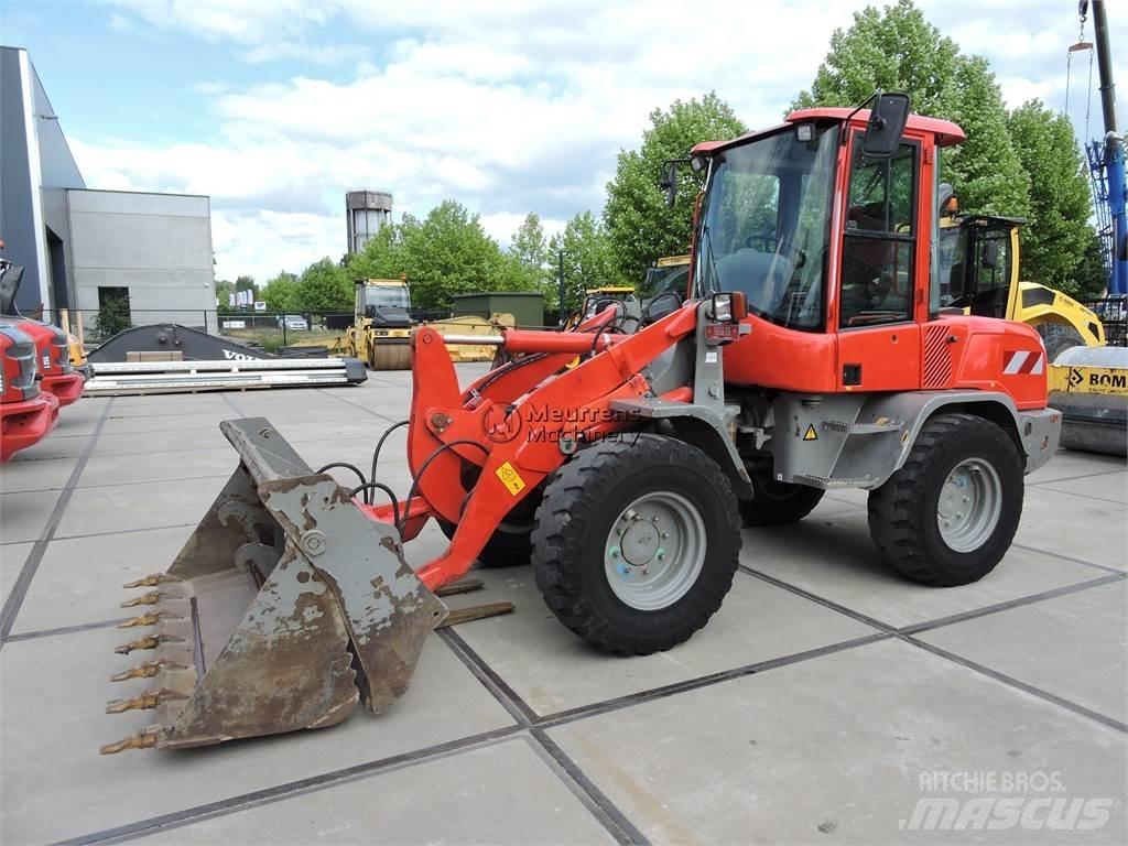 Volvo L30G لوادر بعجل