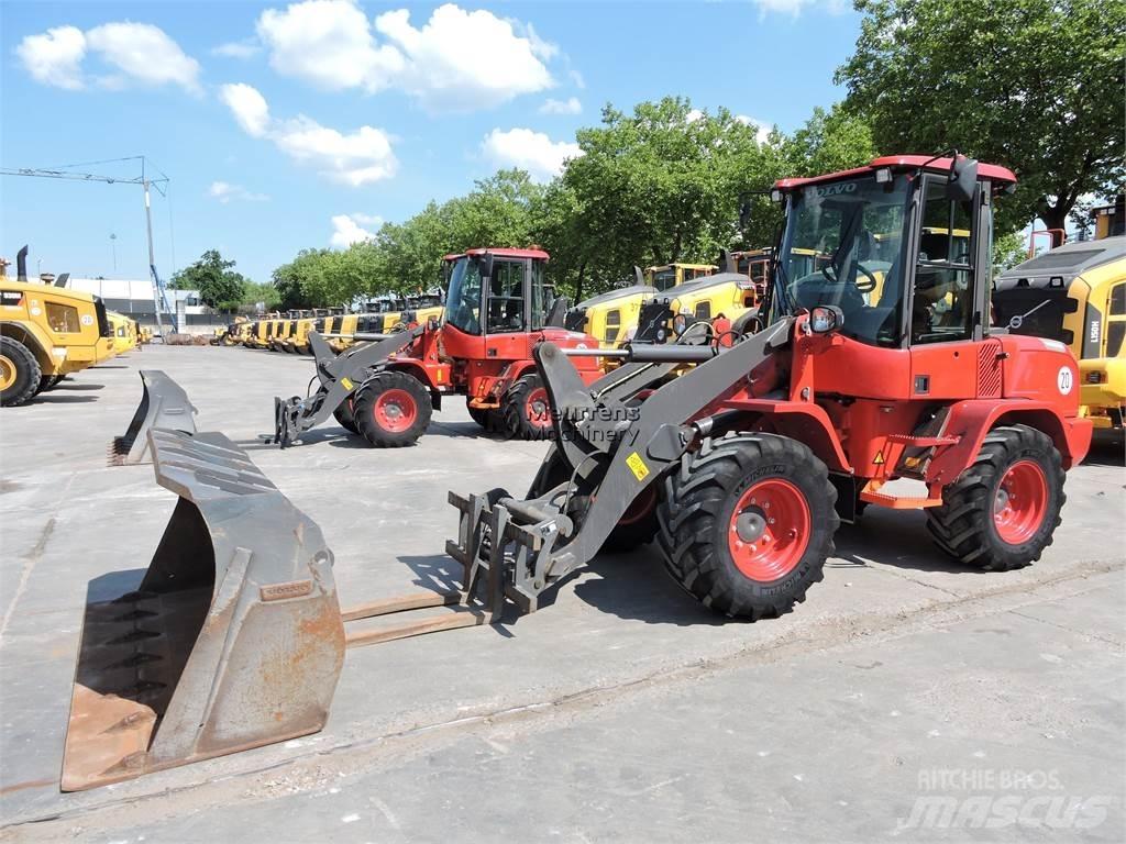 Volvo L35G لوادر بعجل