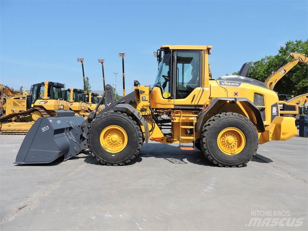 Volvo L90H لوادر بعجل