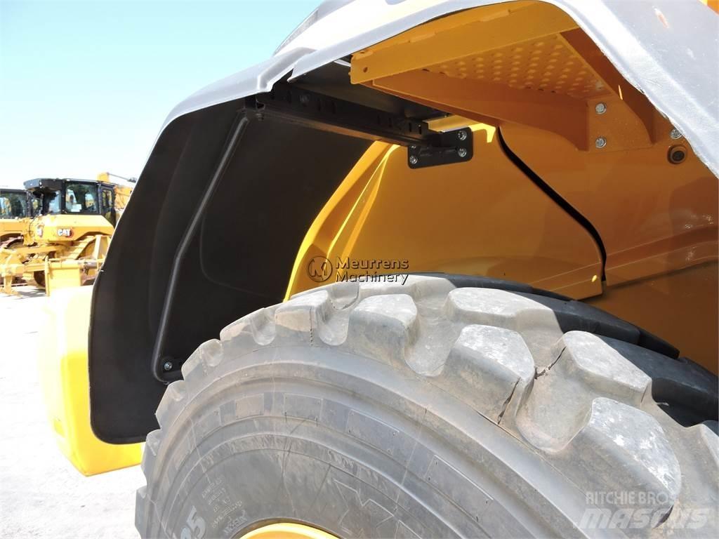 Volvo L90H لوادر بعجل