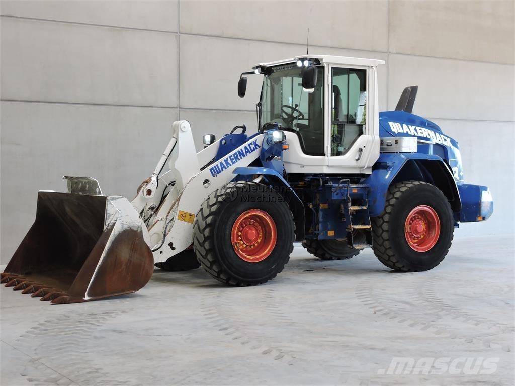 Volvo L90H لوادر بعجل