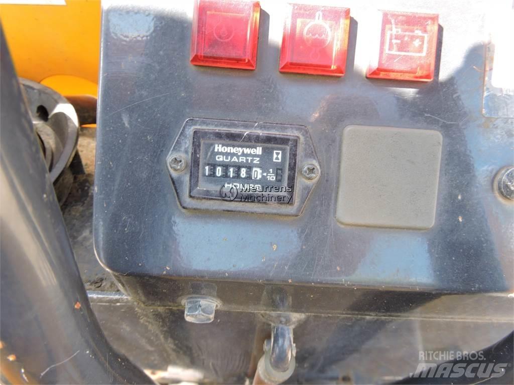 Yanmar C12R-B ساحبات مفصلية