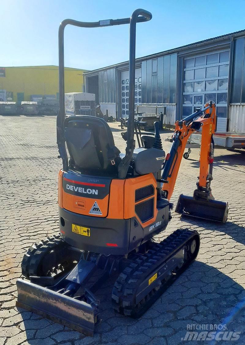 Develon DX 10Z-7 حفارات صغيرة أقل من 7 طن (حفارات صغيرة)