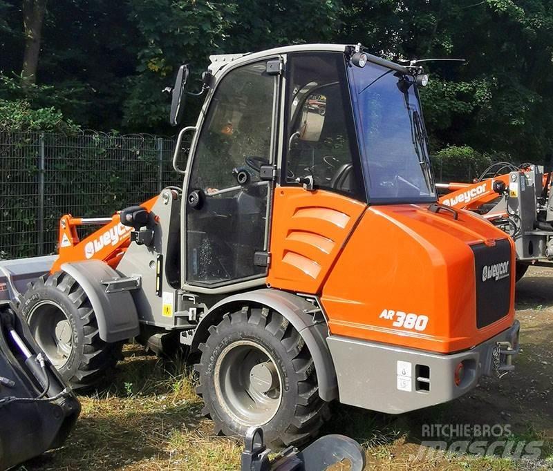 Weycor AR 380 لوادر بعجل