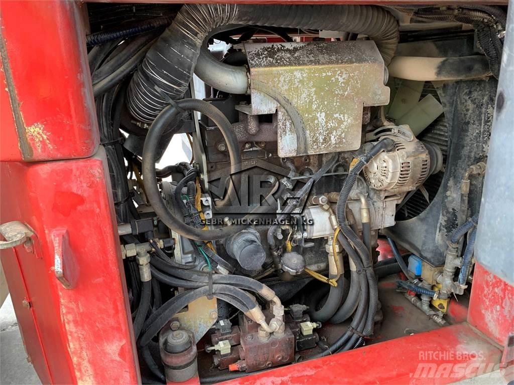 Bomag BW 174 AD مداحل ثنائية الاسطوانة