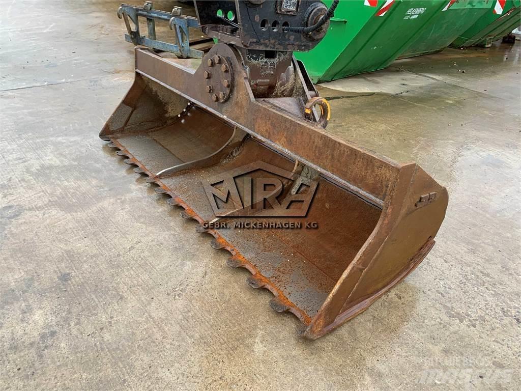 CAT 2000 mm جرافات عكسية