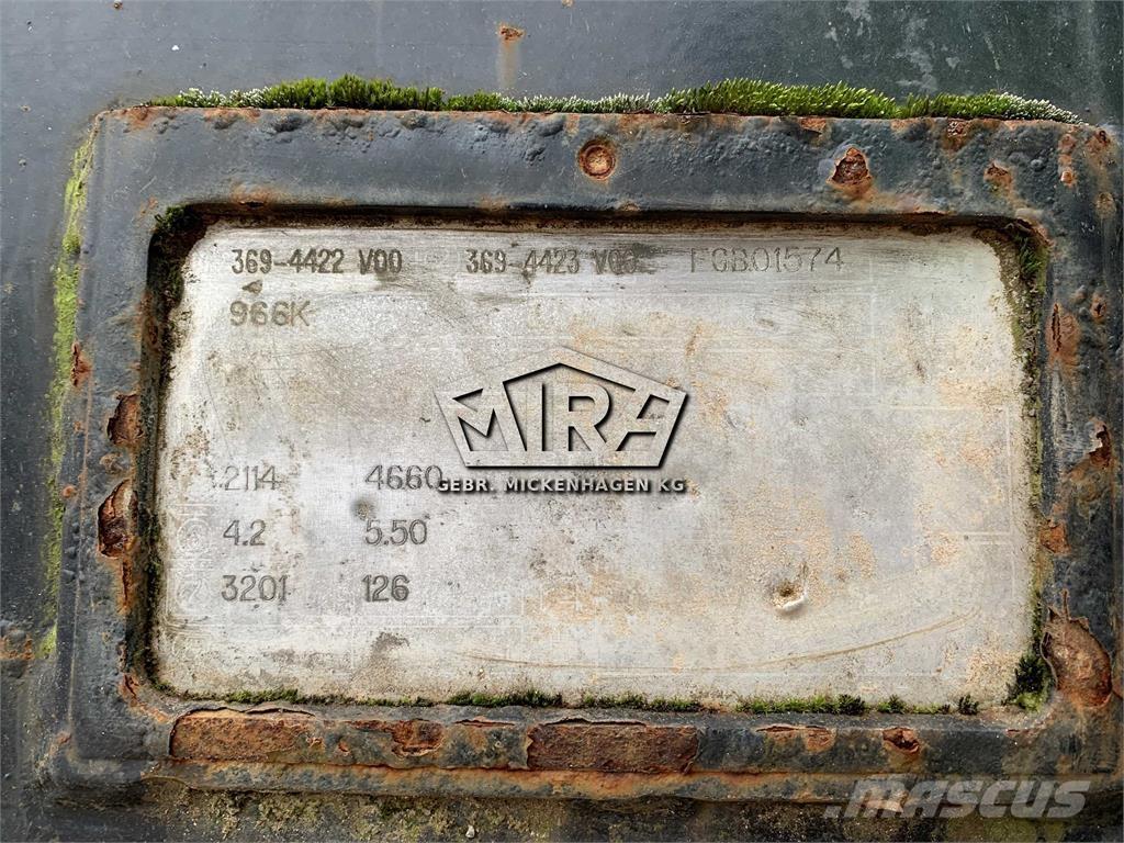 CAT 3200 mm / SW دلاء