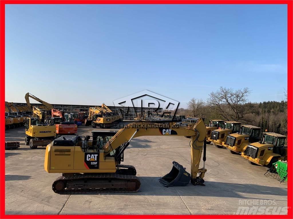 CAT 326F LN حفارات زحافة