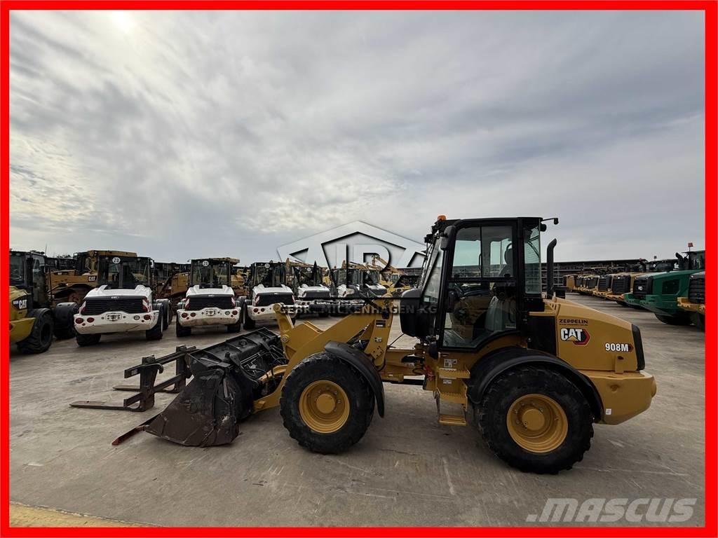 CAT 908 M لوادر بعجل