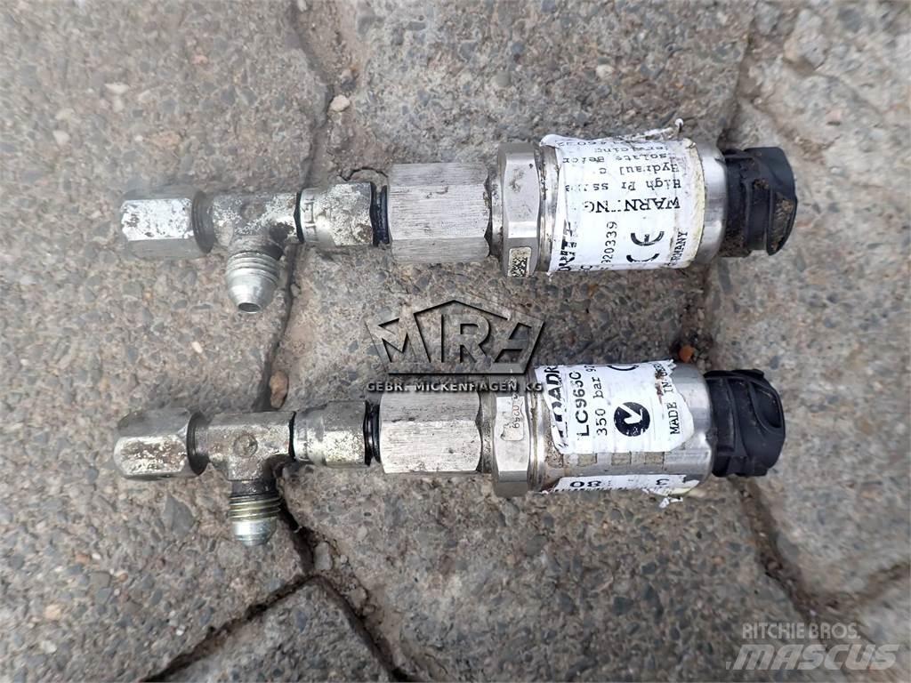 CAT 926 M/ Waage كابينة والداخلية