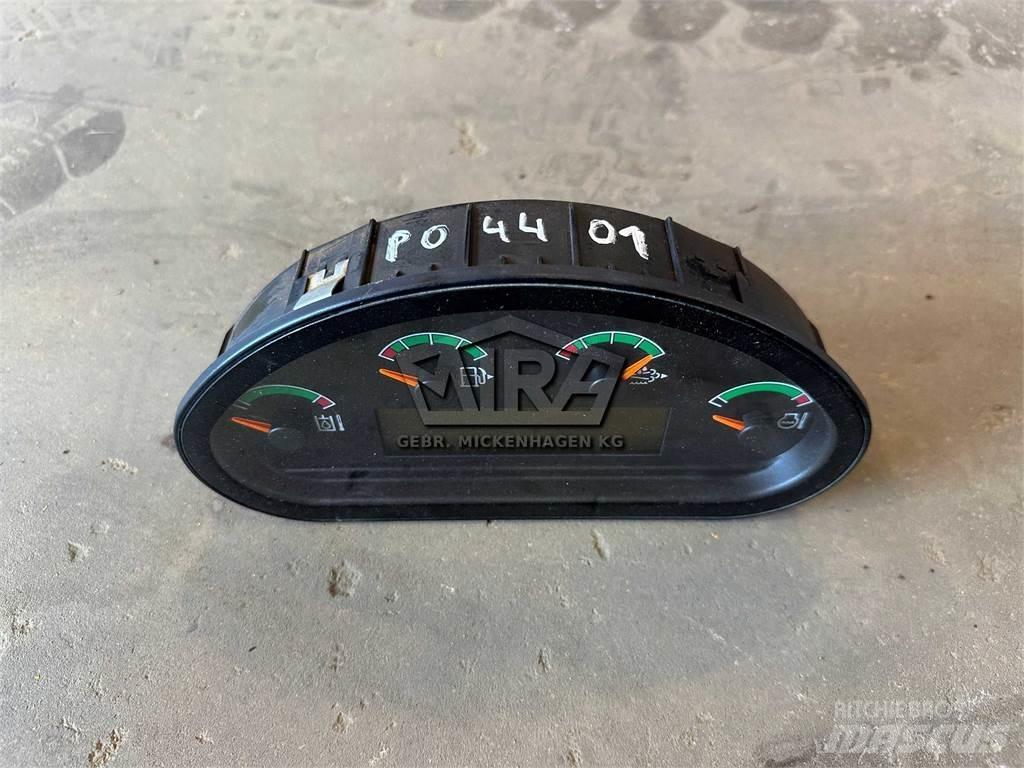 CAT 938 M/ Display إلكترونيات