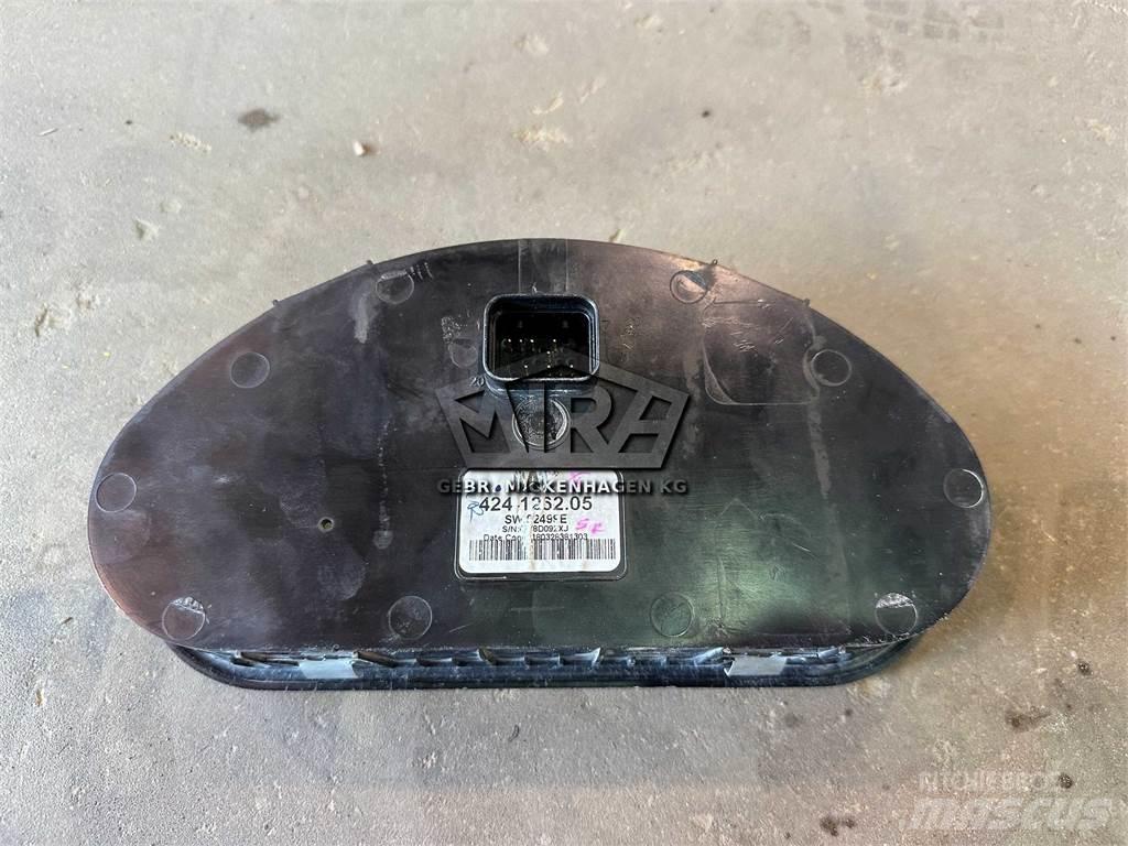 CAT 938 M/ Display إلكترونيات