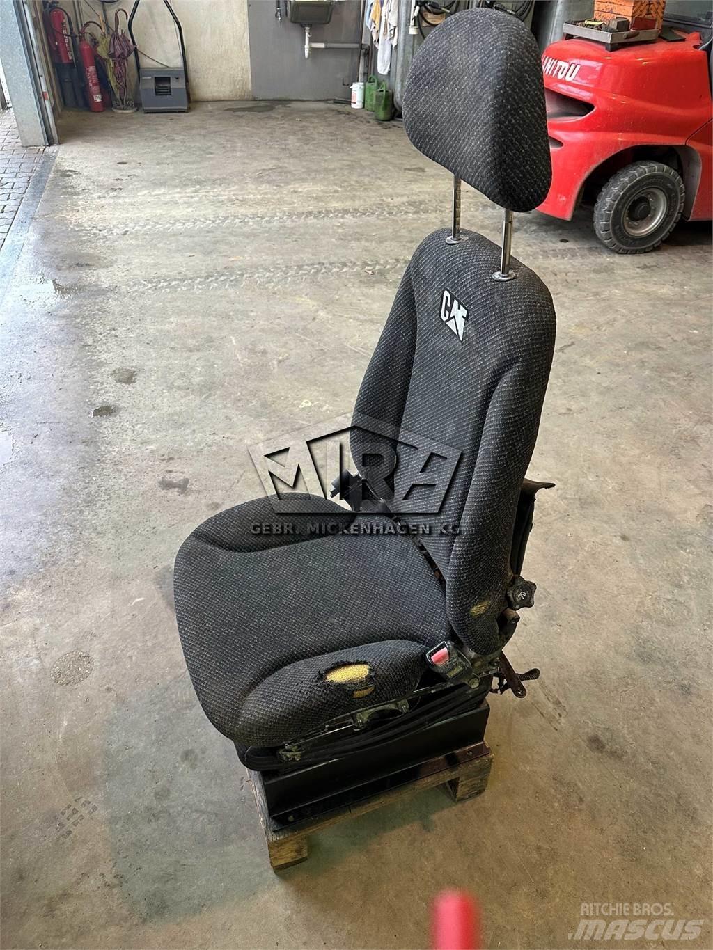 CAT 966 KXE / Sitz كابينة والداخلية