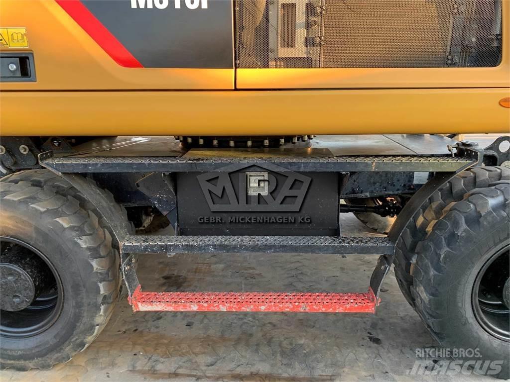 CAT M316 F حفارات بعجل