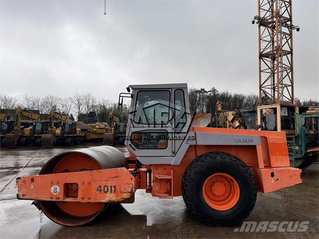 Hamm 4011 D مداحل أحادية الأسطوانة